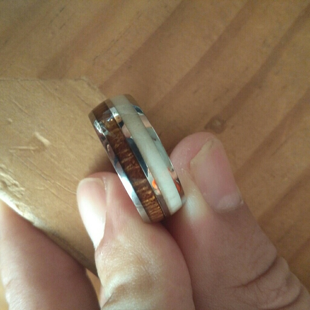 Men's deer antler and koa wood  titanium ring - Picture 3 of 6